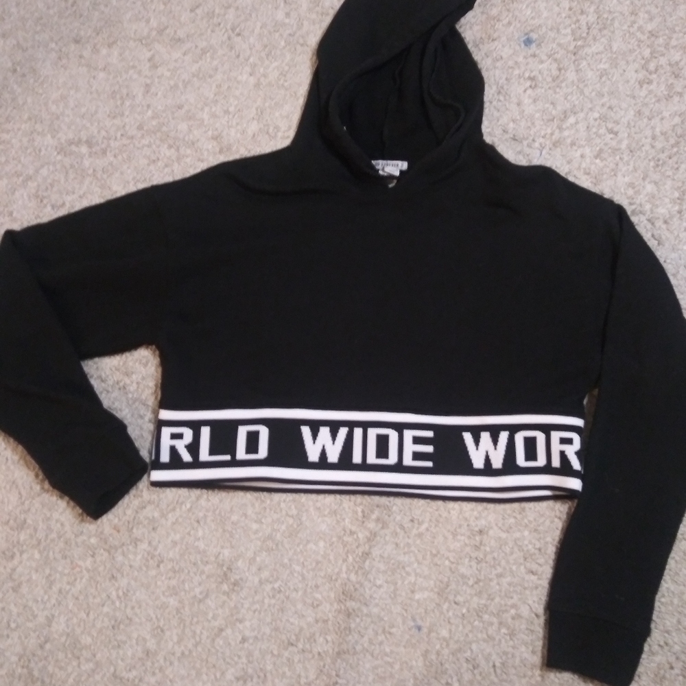 Forever 21 Wide World Rave Club Wear crop hoodie